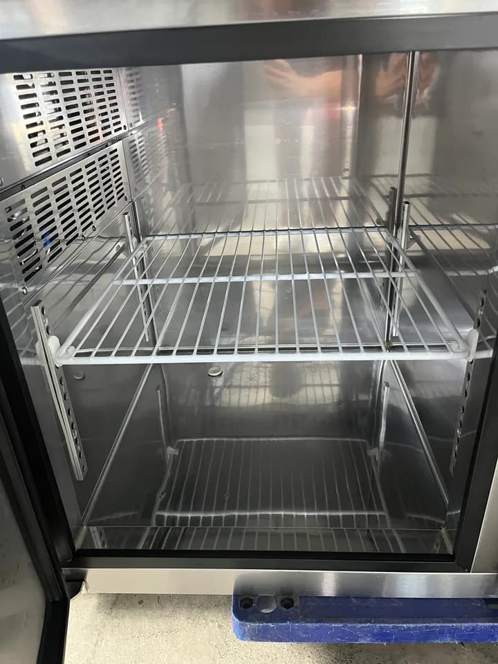 라셀르 테이블냉장냉동고 1800 중고 상품 사진 6