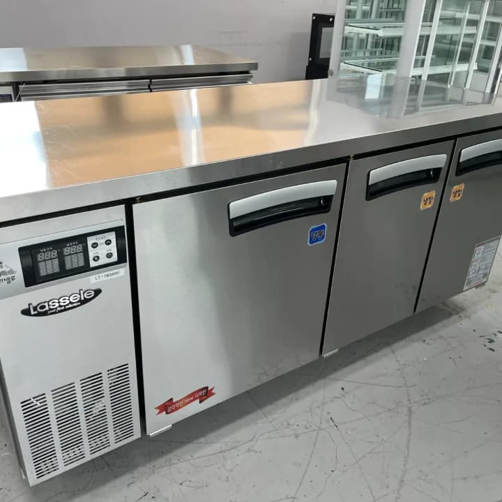 라셀르 테이블냉장냉동고 1800 중고 간냉식 제품 사진