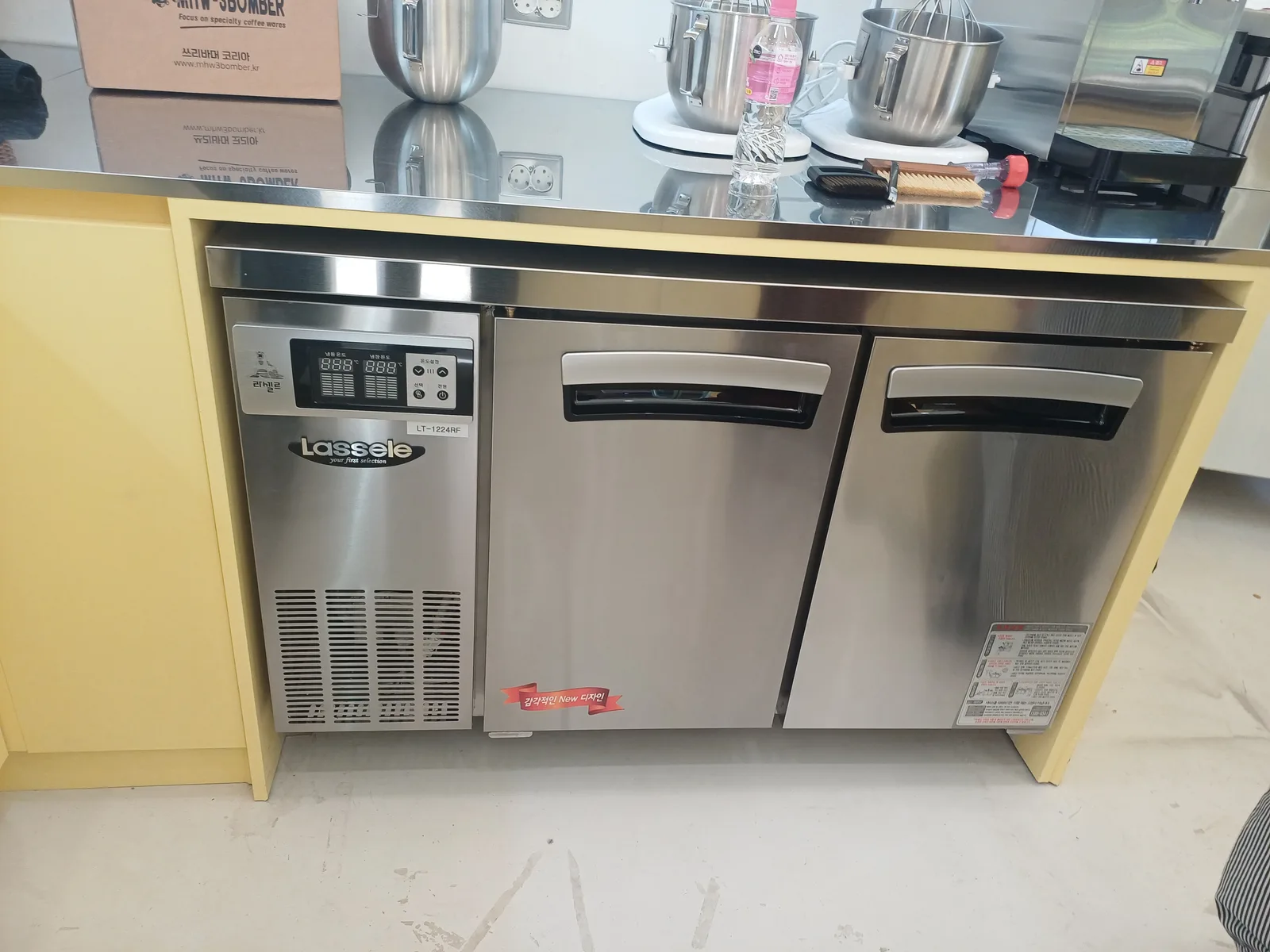 라셀르 테이블냉장냉동고 1200 중고 간냉식 LT-1224RF 분당 카페 납품 현장 사진