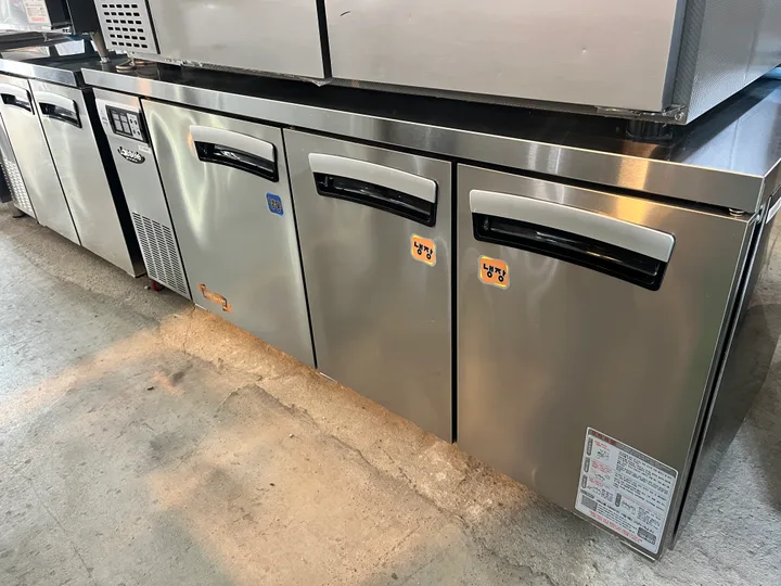 라셀르 테이블 냉장냉동고 1800 간냉식 중고 LT-1834RF 업소용 카페 3도어 상품 사진 5