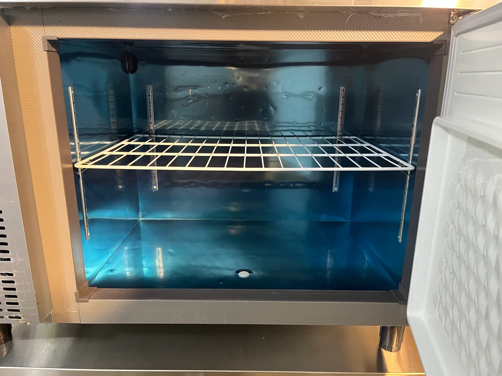 스타리온 테이블냉장고 1200 중고 사진상세 4