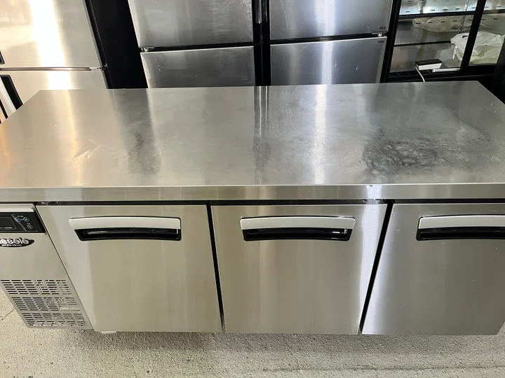 라셀르 테이블냉장고 1800 중고 간냉식 lt-1835r 상품 사진 4