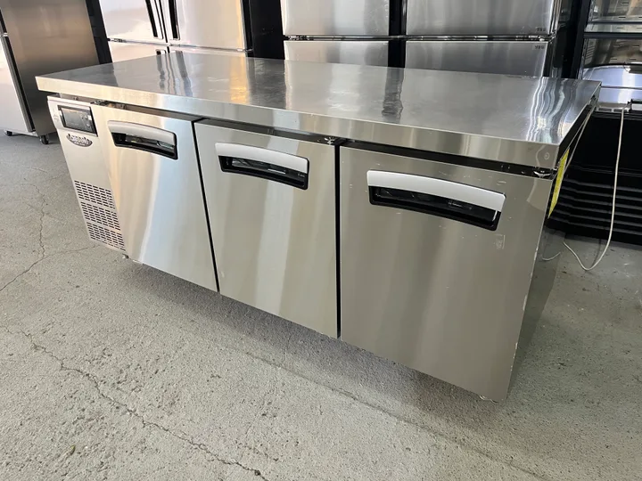 라셀르 테이블냉장고 1800 중고 간냉식 lt-1835r 상품 사진 3